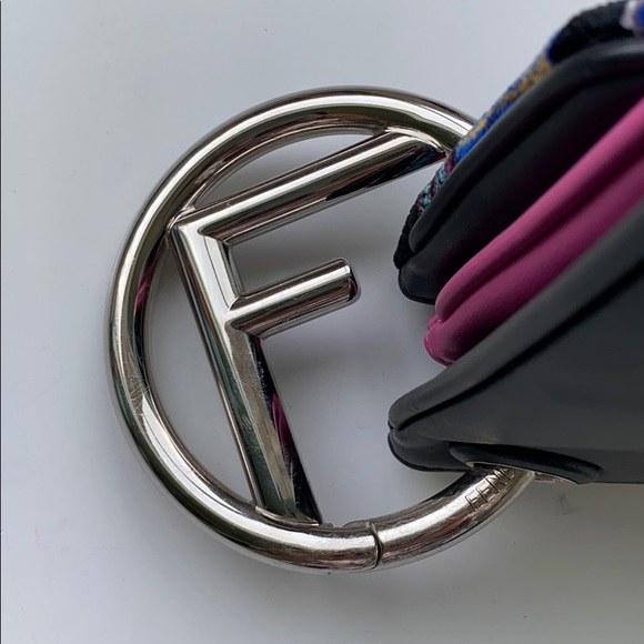 FENDI handbag - Picture 2 of 9